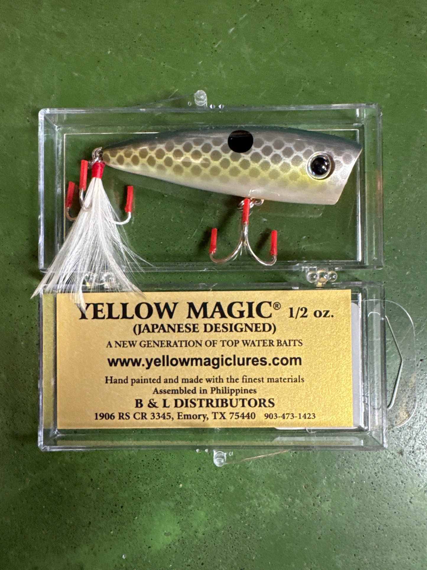 Yellow Magic Magnum - Saucy Shad